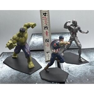 (3) Limited Marvel Factory Metal Miniature Premium Statues Hulk, America, Ultron